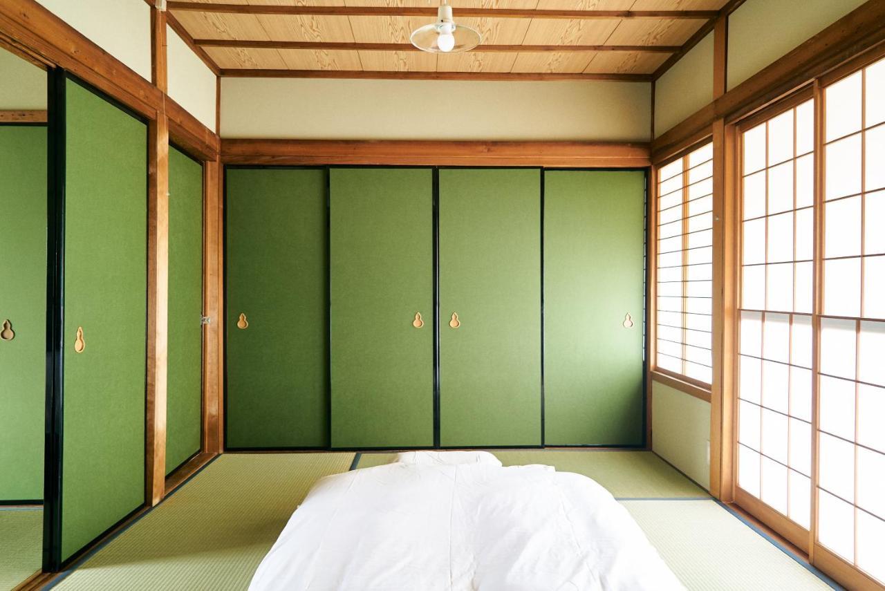 Hyotan Tabi-Ne Villa Kanazawa Exteriör bild